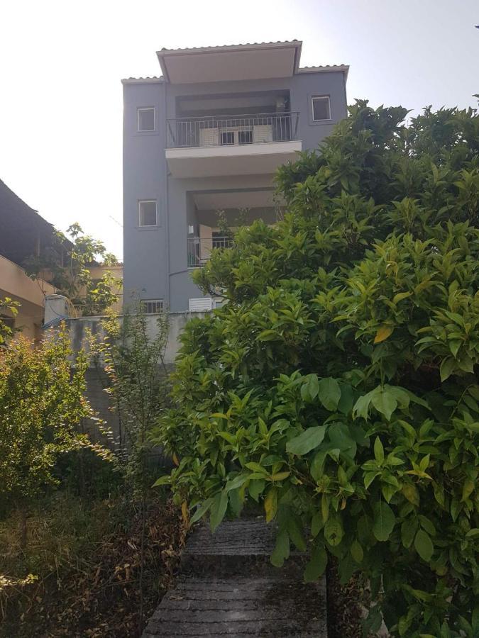 Eva'S Apartments Nafpaktos Exterior photo